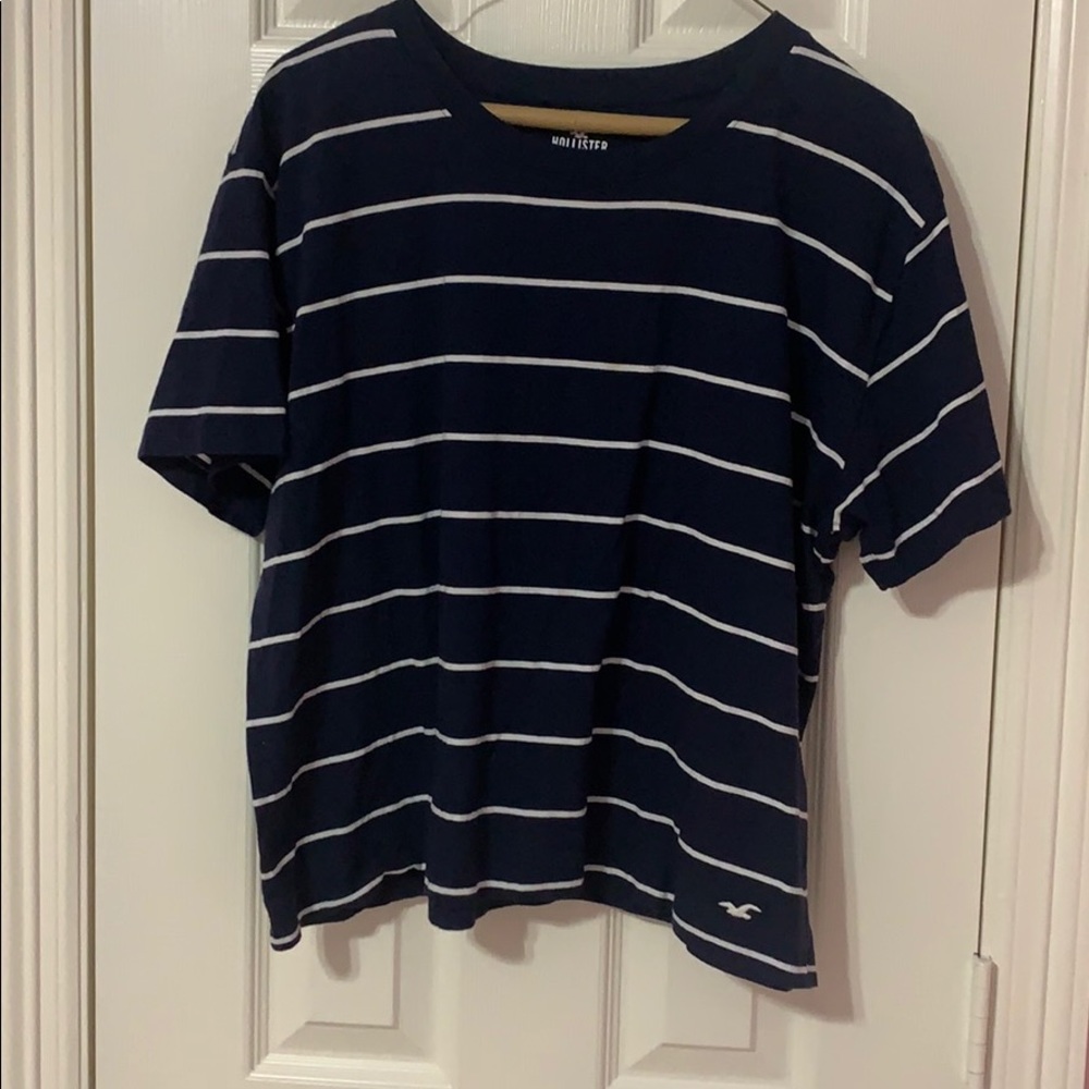 Hollister stripes tee